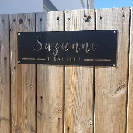 Suzanne A 2 Pas De La *